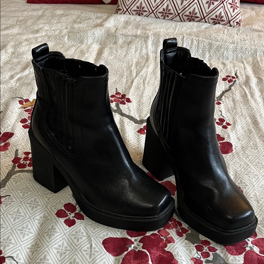 Black Ankle Boots